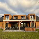 Heide Met Hottub & Sauna | 26 Personen Holiday home *