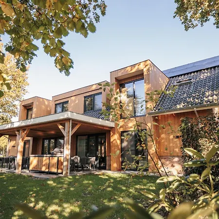 Heide Met Hottub & Sauna | 26 Personen