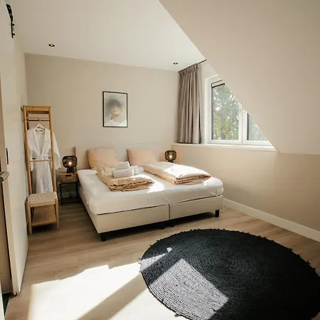 Holiday home Heide Met Hottub & Sauna | 26 Personen Wekerom