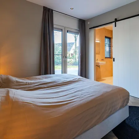 Heide Met Hottub & Sauna | 26 Personen *